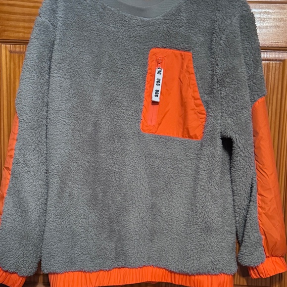 UGG Niko Sherpa Crewneck pullover - Picture 1 of 5